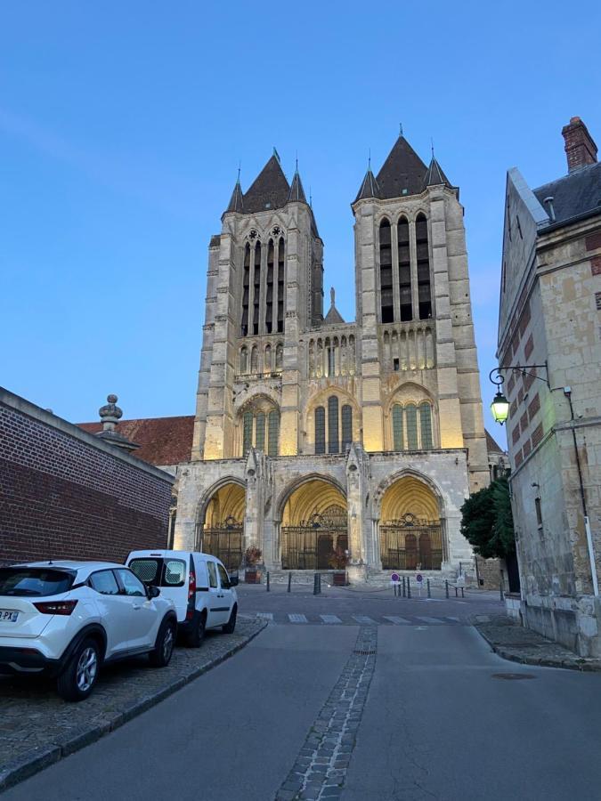 Agreable Maison De Ville Hyper Centre Cathedrale 努瓦永 外观 照片